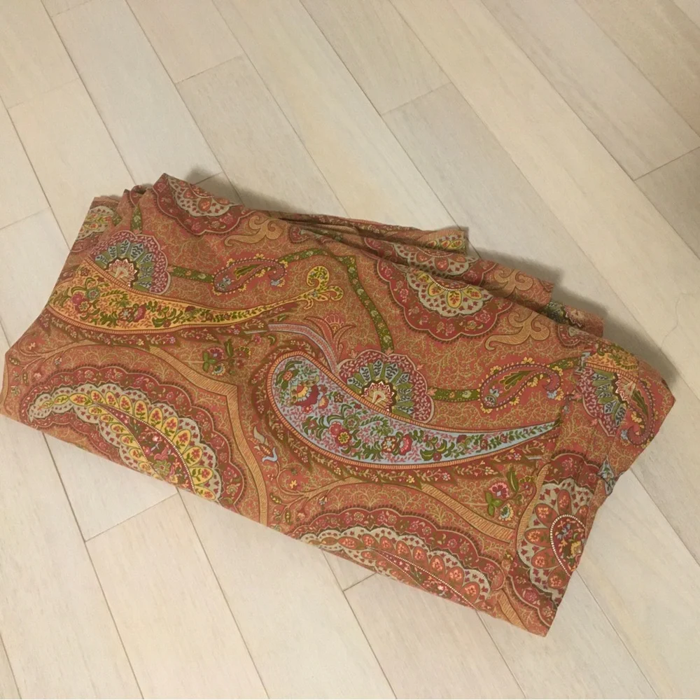 Pottery Barn Etienne Paisley duvet cover